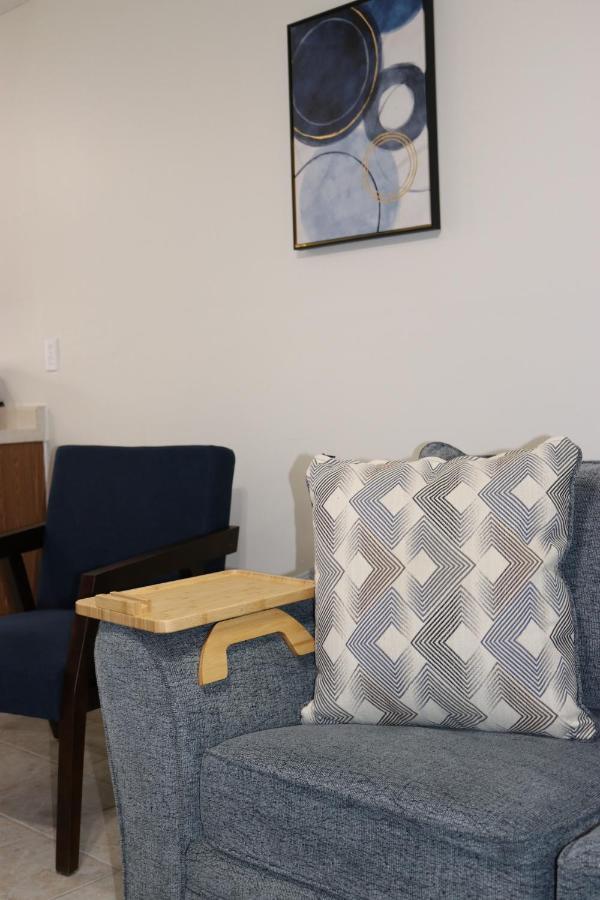 Hidden Sapphire-Apartment With Kitchen And Laundry Lakeland Eksteriør bilde