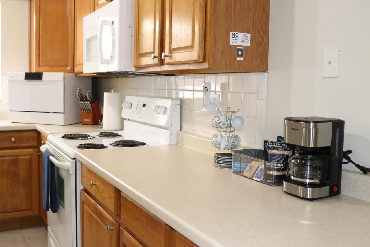 Hidden Sapphire-Apartment With Kitchen And Laundry Lakeland Eksteriør bilde