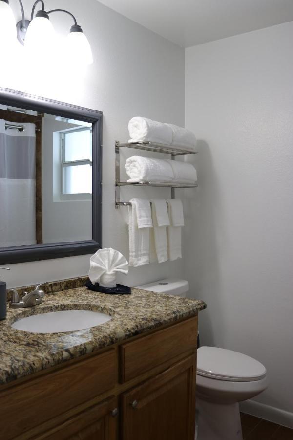 Hidden Sapphire-Apartment With Kitchen And Laundry Lakeland Eksteriør bilde